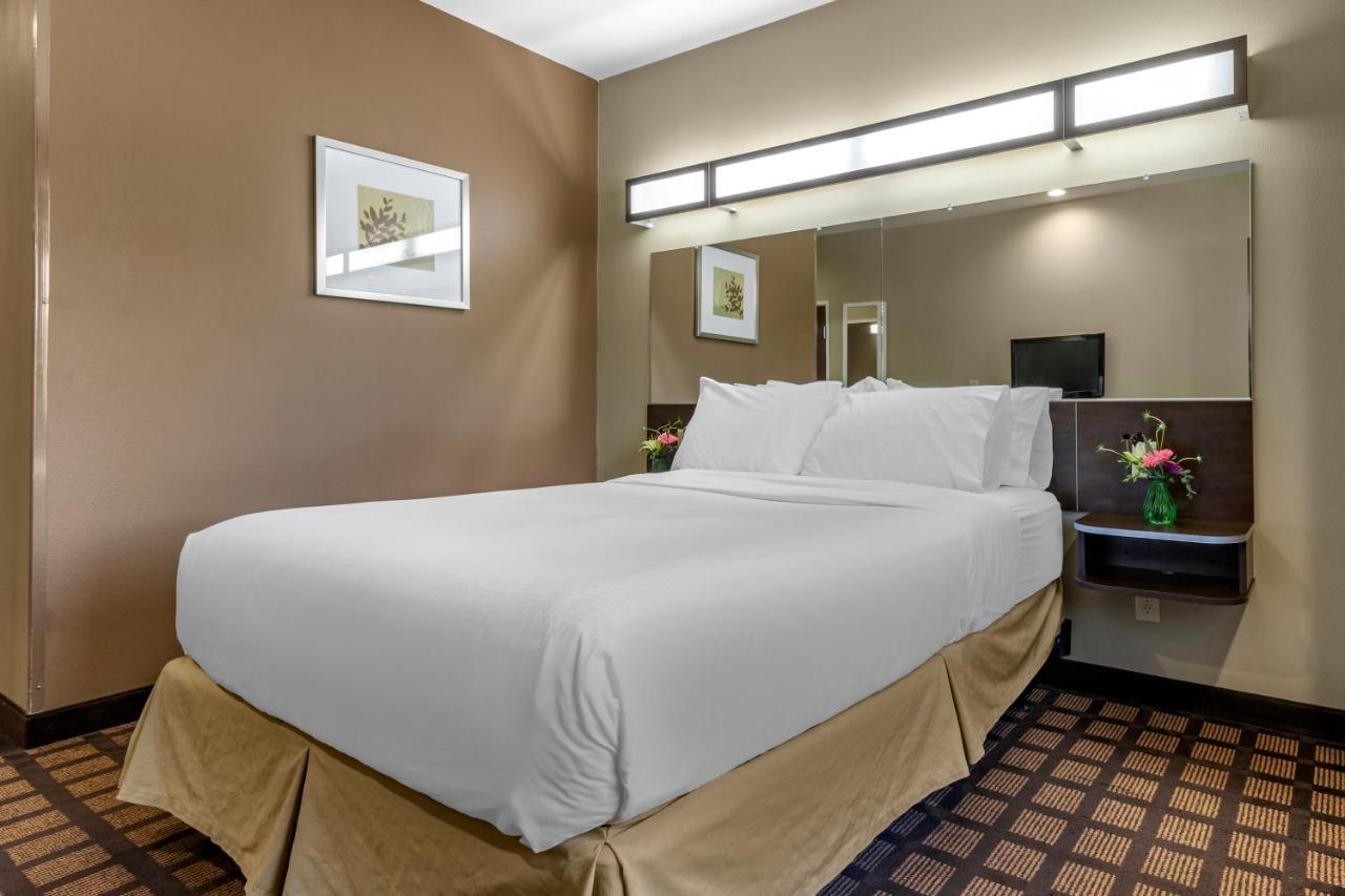Microtel Inn & Suites Dillsboro/Sylva Buitenkant foto