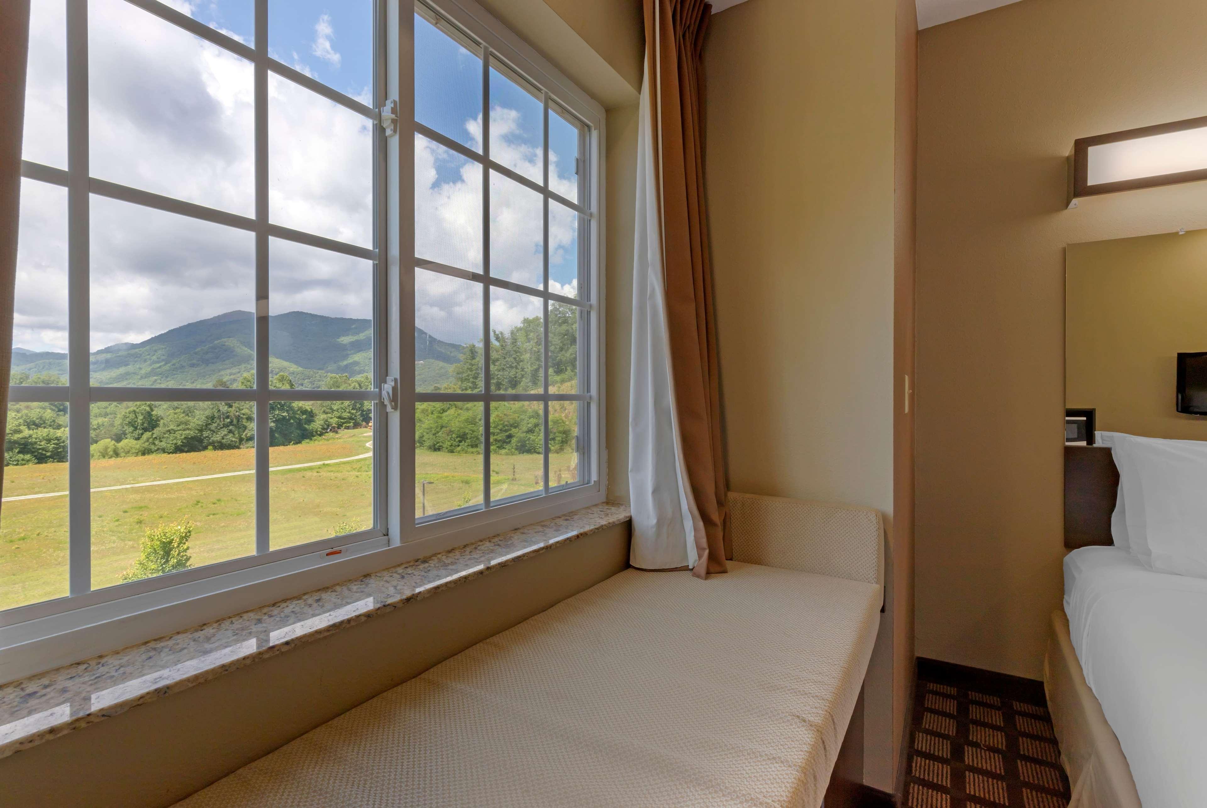 Microtel Inn & Suites Dillsboro/Sylva Buitenkant foto
