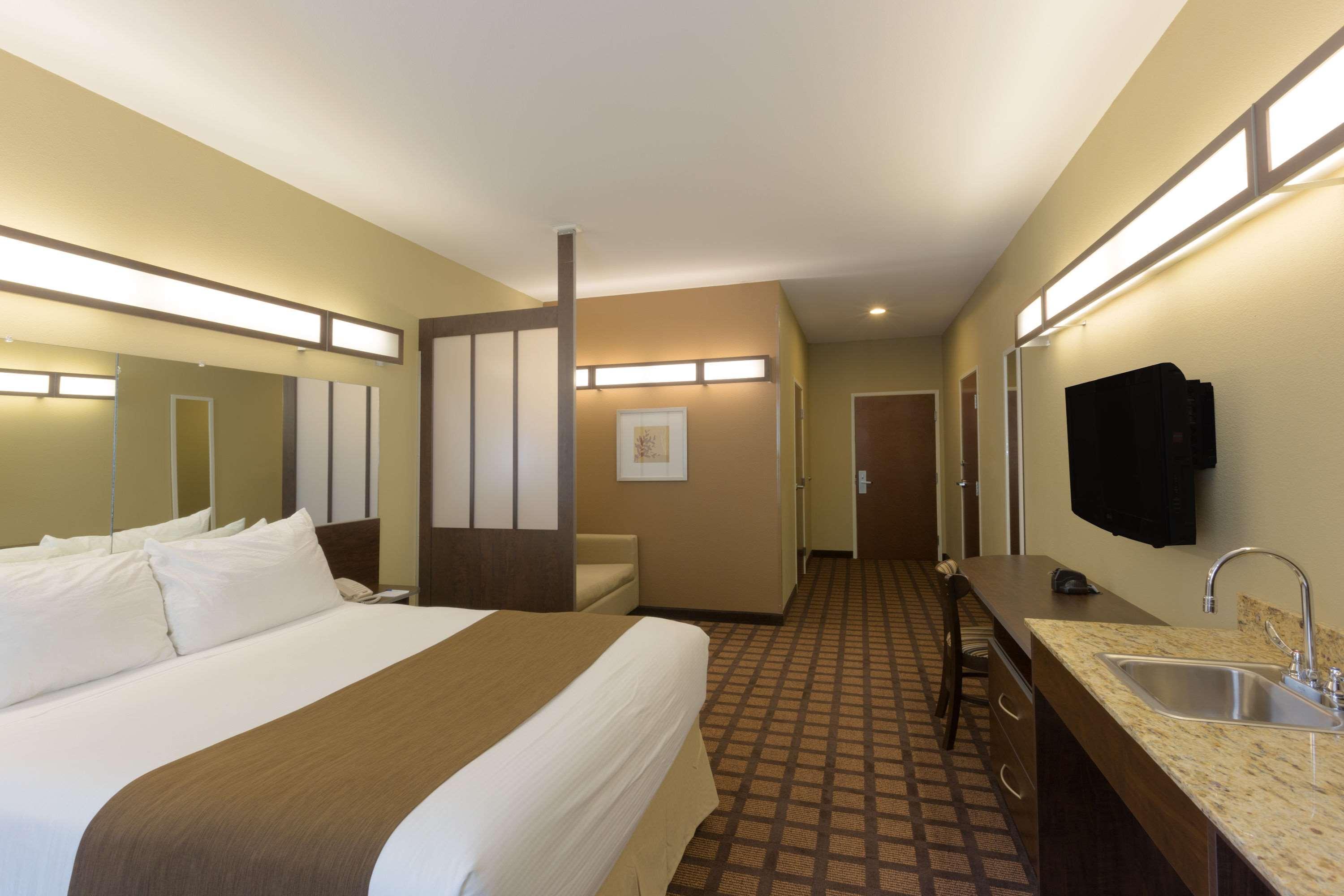 Microtel Inn & Suites Dillsboro/Sylva Buitenkant foto