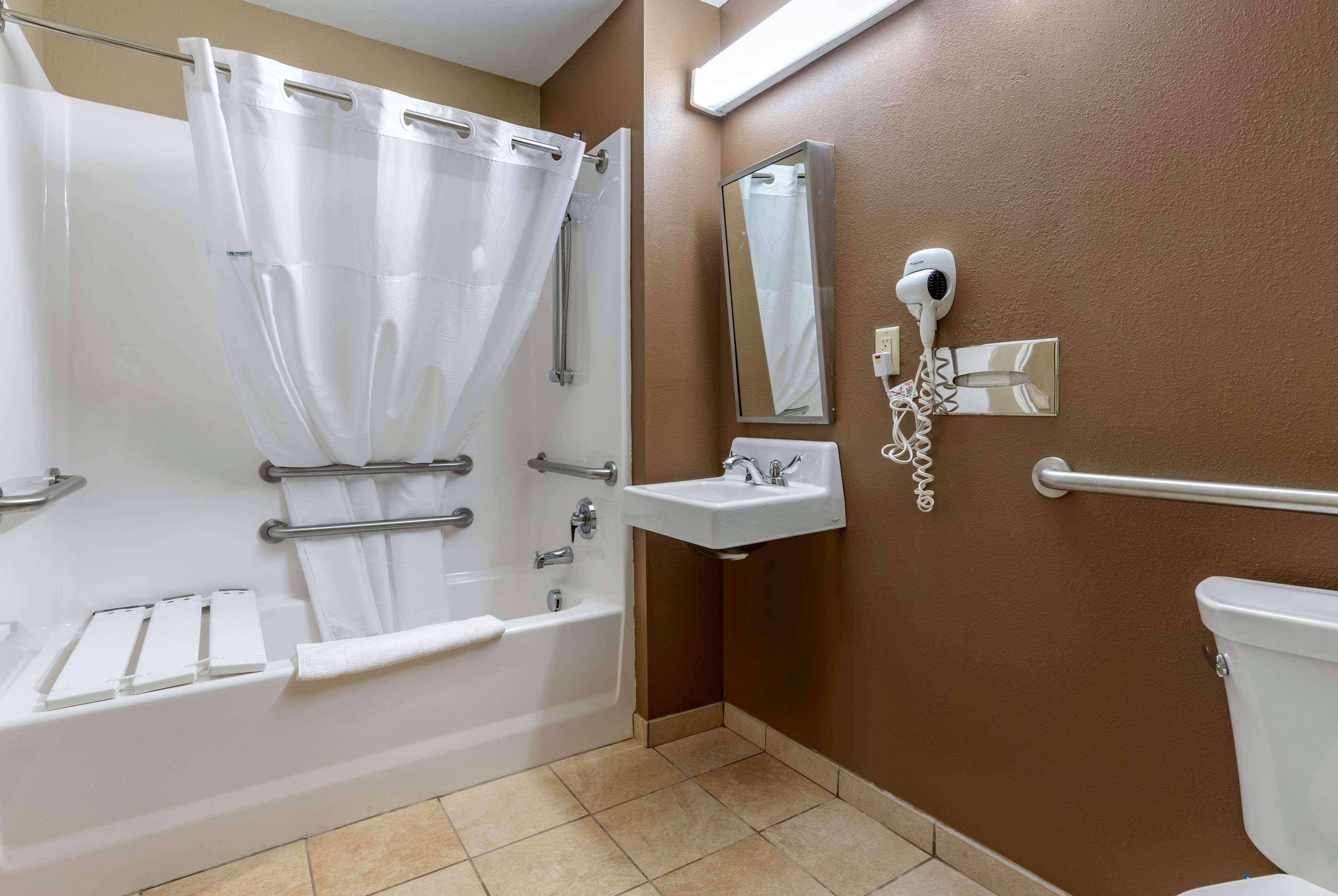 Microtel Inn & Suites Dillsboro/Sylva Buitenkant foto