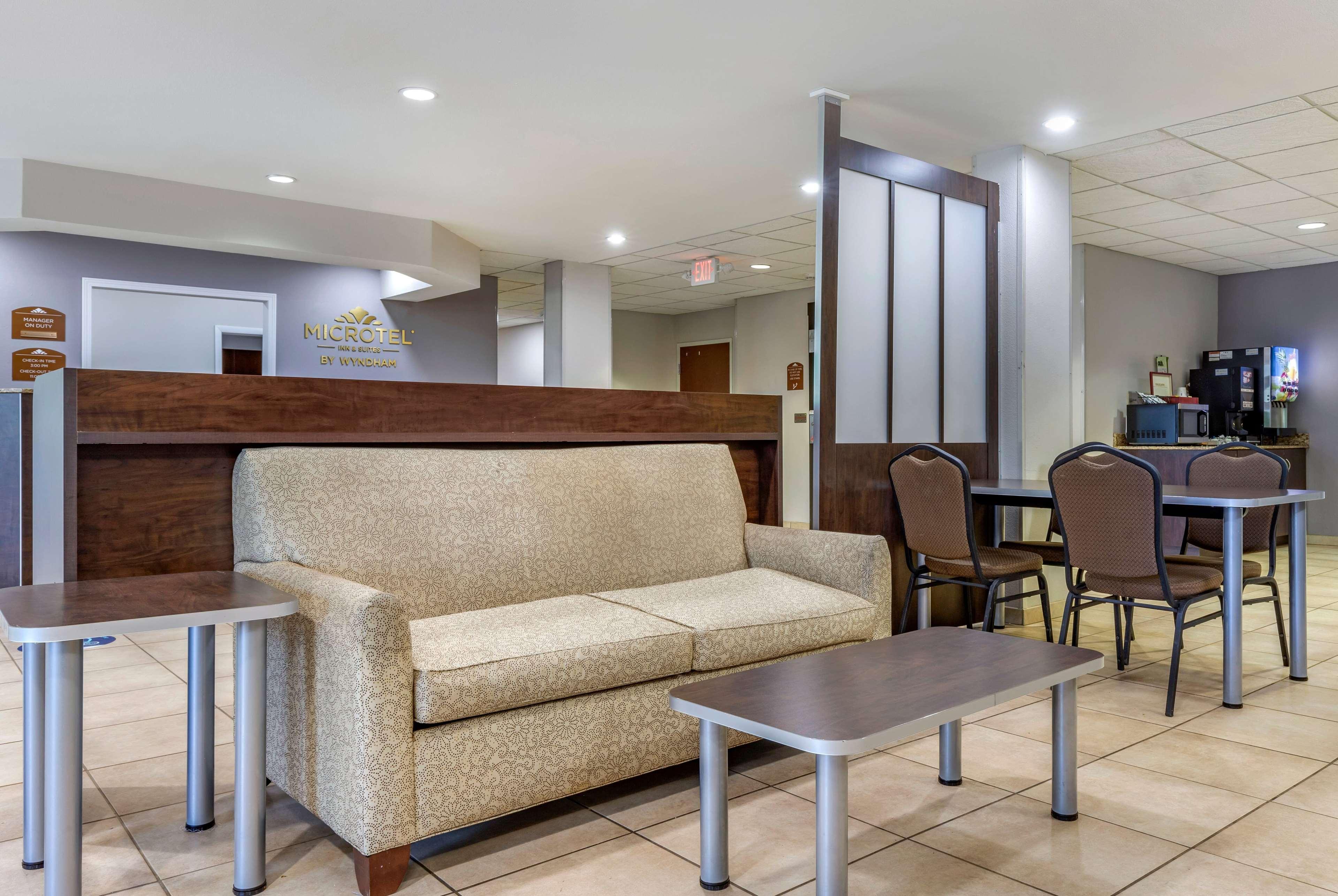 Microtel Inn & Suites Dillsboro/Sylva Buitenkant foto