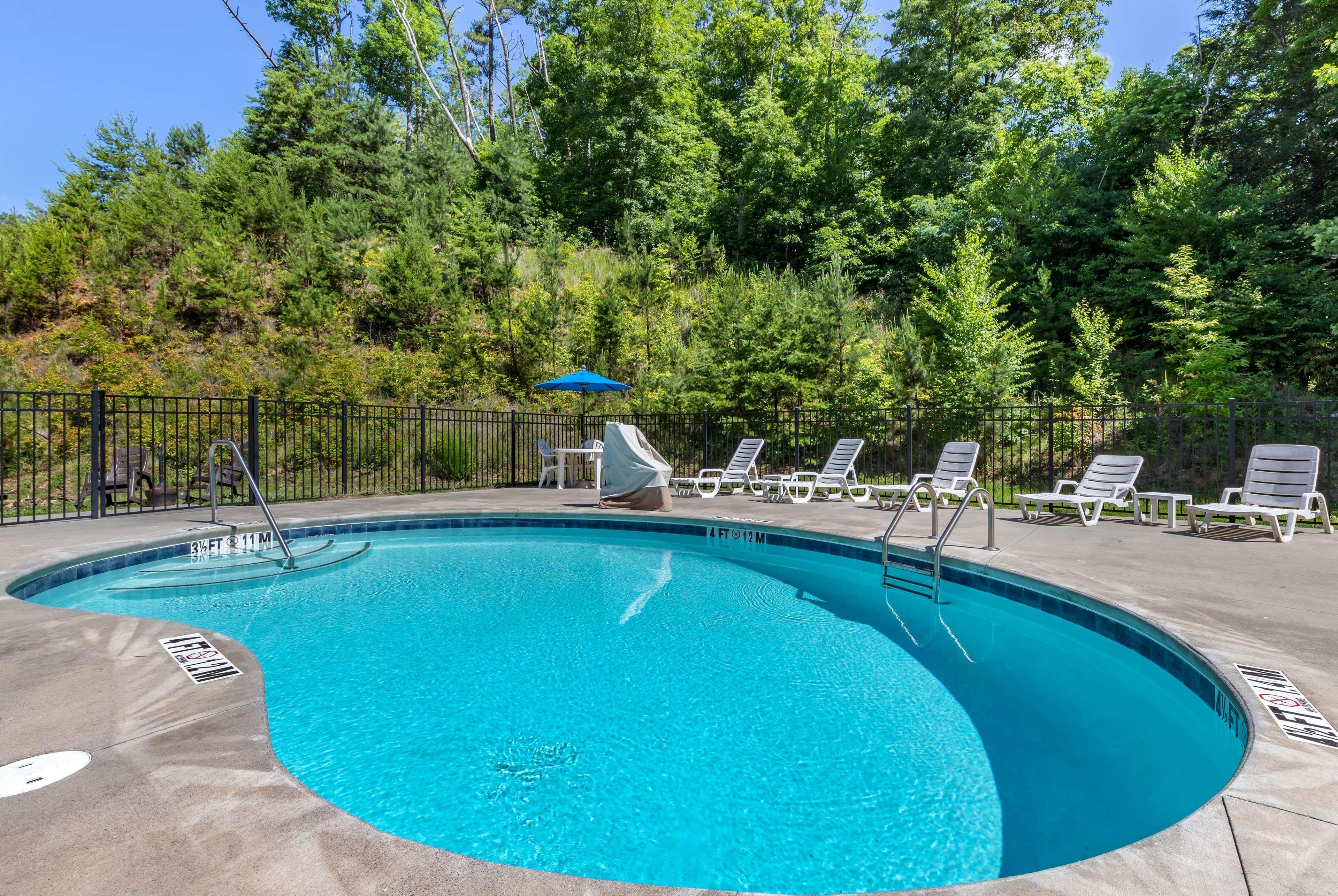 Microtel Inn & Suites Dillsboro/Sylva Buitenkant foto