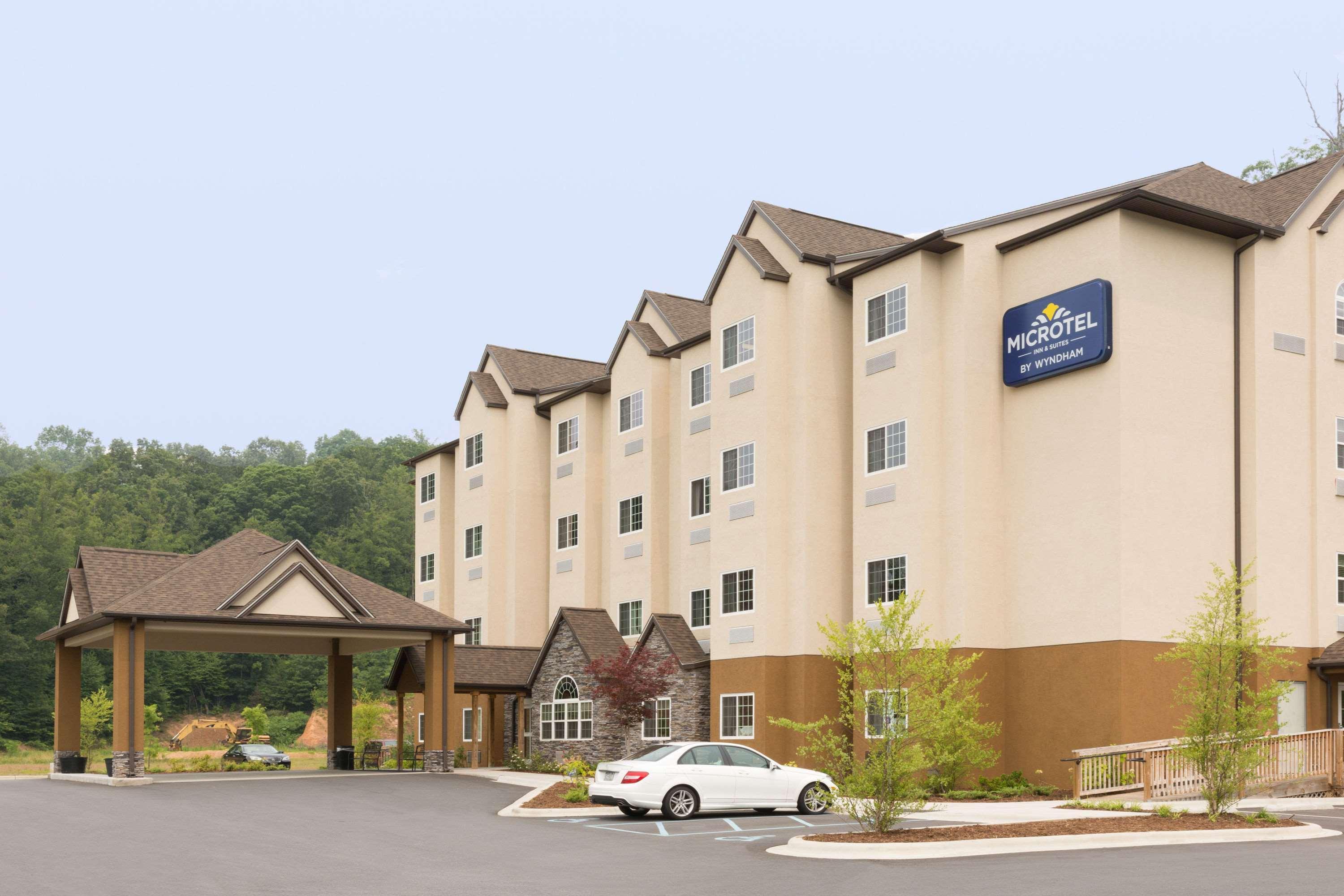 Microtel Inn & Suites Dillsboro/Sylva Buitenkant foto